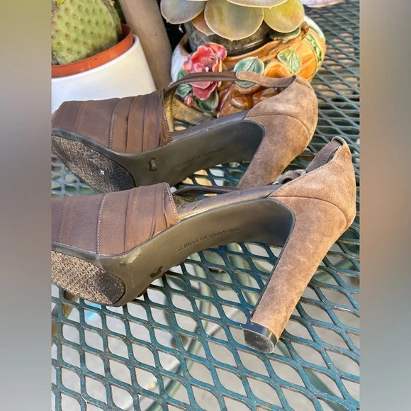 Banana Republic Women's Ankle-Strap Sandal Size 6 - Picture 3 of 8